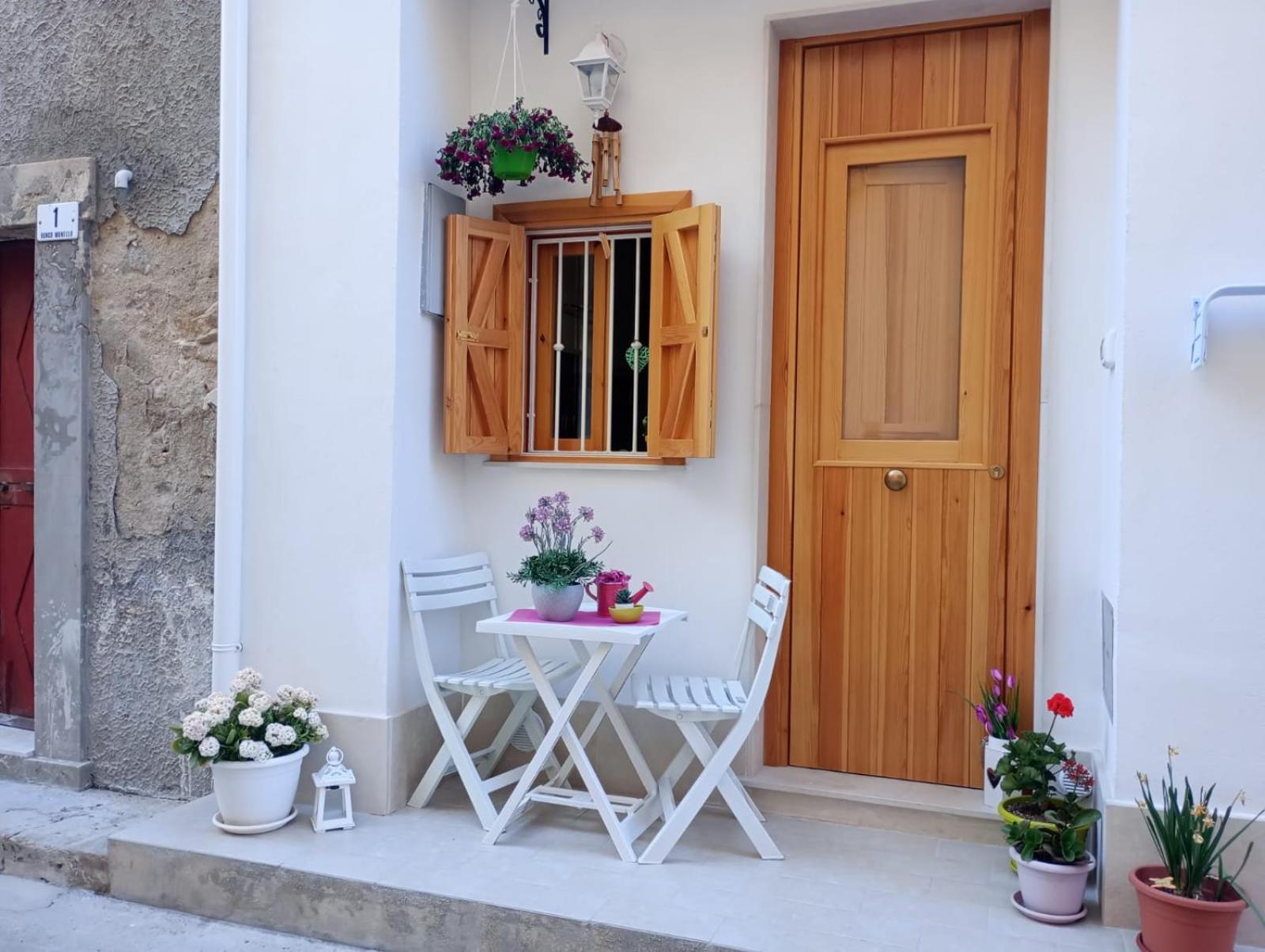 Holiday home Residenza Ronna Razia